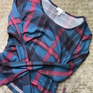 Pattern long sleeve top